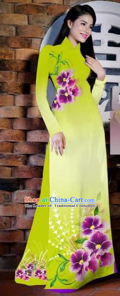 Traditional Top Grade Asian Vietnamese Costumes Classical Painting Flowers Kelly Cheongsam, Vietnam National Vietnamese Young Lady Bride Wedding Ao Dai Dress