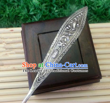 Traditional Chinese Ancient Classical Handmade Hair Accessories Hanfu Headwear Palace Silver Hairpin for Women