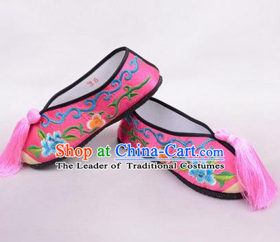 Chinese Ancient Peking Opera Young Lady Embroidered Hua Tan Shoes, Traditional China Beijing Opera Female Rosy Embroidered Shoes