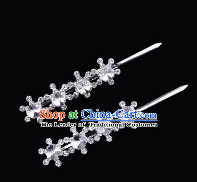 Chinese Ancient Peking Opera Hair Accessories Young Lady Diva Head Ornaments, Traditional Chinese Beijing Opera Hua Tan White Crystal Four Beads Hairpins