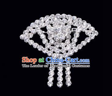 Chinese Ancient Peking Opera Jewelry Accessories Young Lady Diva Sector Brooch, Traditional Chinese Beijing Opera Hua Tan White Crystal Breastpin