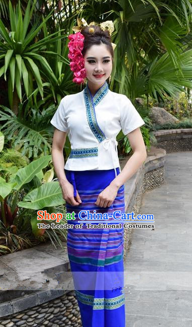 Traditional Traditional Thailand Princess Clothing, Southeast Asia Thai Ancient Costumes Dai Nationality Blue Sari Dress for Women