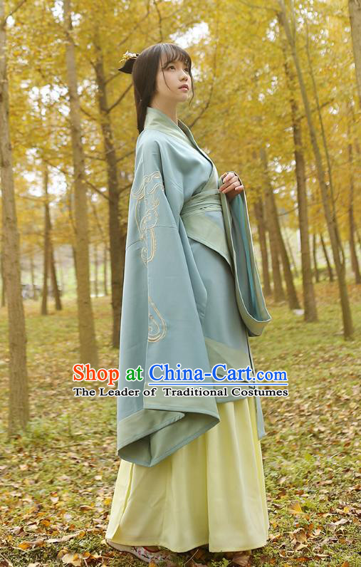 Traditional Chinese Ancient Young Lady Hanfu Costumes Light Blue Curve Bottom, Asian China Han Dynasty Palace Princess Embroidery Clothing for Women