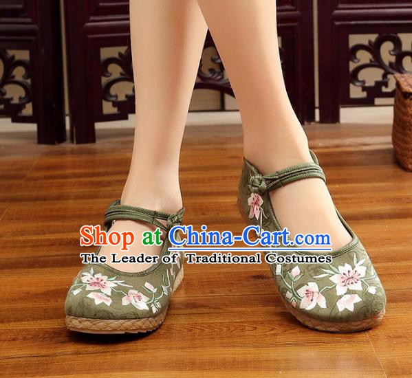 Traditional Chinese National Hanfu Embroidery Peach Blossom Green Shoes, China Princess Embroidered Shoes for Women