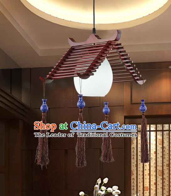 Traditional Chinese Handmade Wood Palace Lantern China Ceiling Palace Lamp