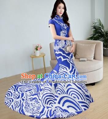 Chinese Style Wedding Catwalks Costume Wedding Bride Embroidered Clothing Trailing Full Dress Cheongsam for Women