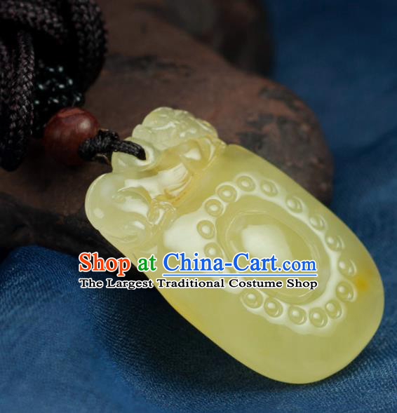 Chinese Traditional Jewelry Accessories Ancient Hanfu Chrysophoron Beeswax Necklace for Women