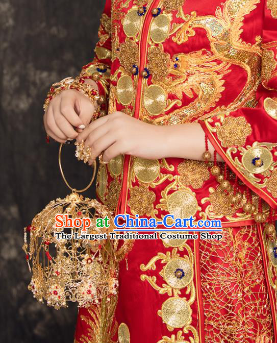 Chinese Traditional Handmade Bride Accessories Ancient Palace Golden Cabas Fleur Bouquet for Women