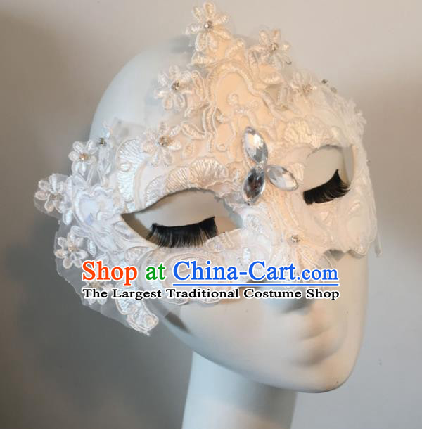 Halloween Exaggerated Accessories Catwalks White Lace Masks for Women