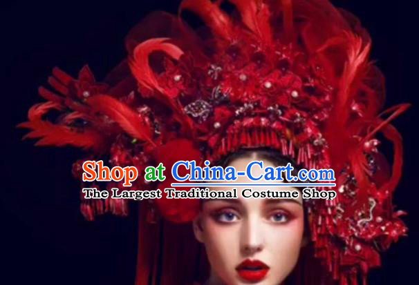 Top Grade Halloween Catwalks Hair Accessories Baroque Bride Red Feather Headwear for Women