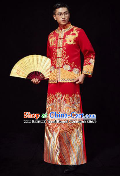 Chinese Traditional Wedding Red Costumes Ancient Bridegroom Long Gown for Men