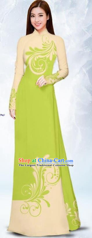 Asian Traditional Vietnam Female Costume Vietnamese Bride Light Green Ao Dai Cheongsam for Women