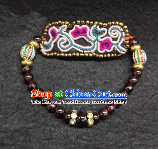 Chinese Traditional Jewelry Yunnan National Embroidered Bracelets for Women