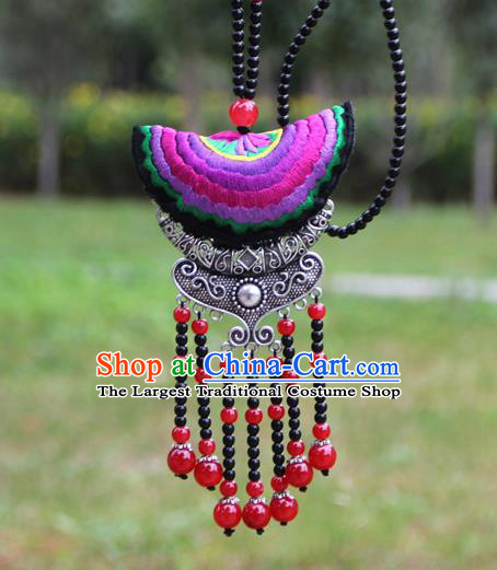 Chinese Traditional Accessories Yunnan Minority Embroidered Necklace for Women