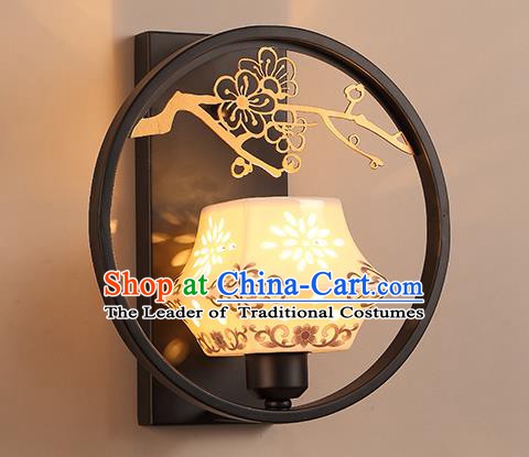 Traditional China Ancient Plum Blossom Wall Lanterns Handmade Iron Lantern Ancient Lamp