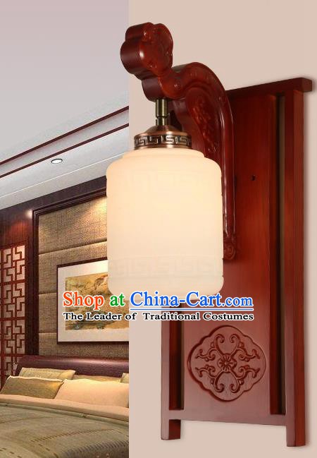 China Handmade Lanterns Wall Lantern Ancient Wood Carving Lanterns Traditional Lamp