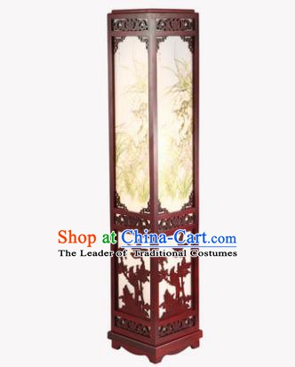 China Handmade Palace Lanterns Floor Lantern Ancient Wood Carving Lanterns Traditional Lamp