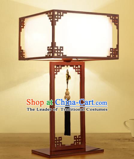 Handmade Traditional Chinese Lantern Desk Lamp Electric Palace Lantern