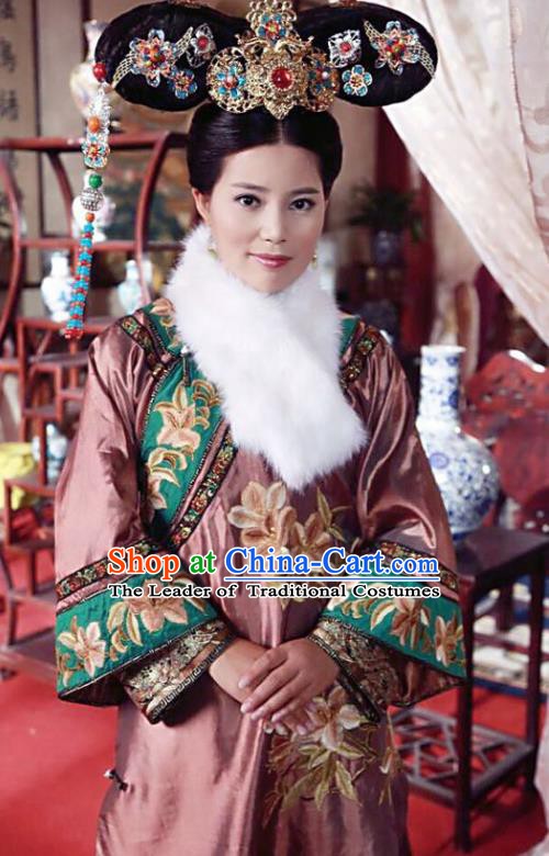 Chinese Ancient Qing Dynasty Manchu Imperial Concubine Embroidered Dress Historical Costume for Women