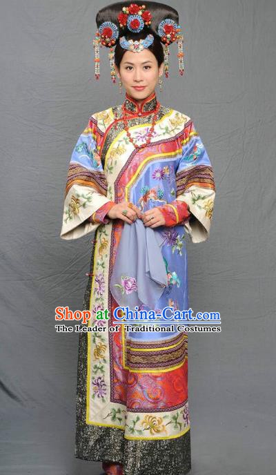 Chinese Qing Dynasty Manchu Imperial Empress of Kangxi Historical Costume Ancient Palace Lady Clothing for Women