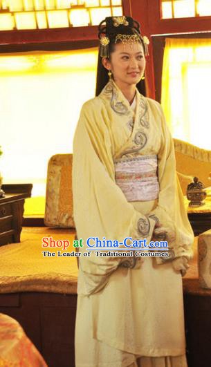 Chinese Ancient Ming Dynasty Palace Princess Embroidered Dress Historical Costume for Women