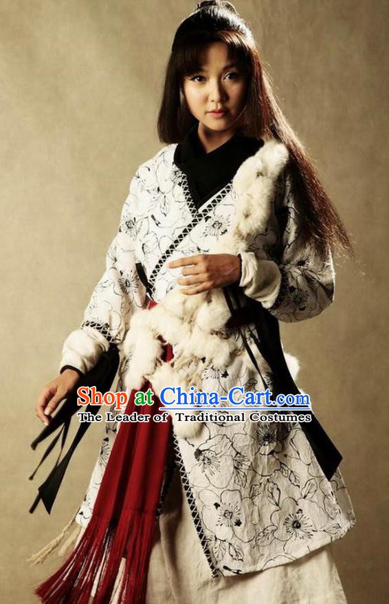 Ancient Chinese Ming Dynasty Female Swordsman Replica Costume for Women