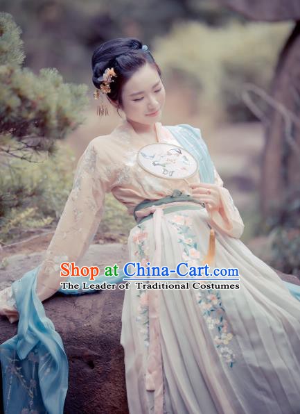 Traditional Chinese Ancient Tang Dynasty Palace Princess Embroidered Costume Hanfu Dress for Women