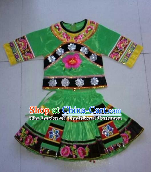 Traditional Chinese Yi Nationality Dance Embroidery Green Costume, Folk Dance Ethnic Dance Dress for Kids