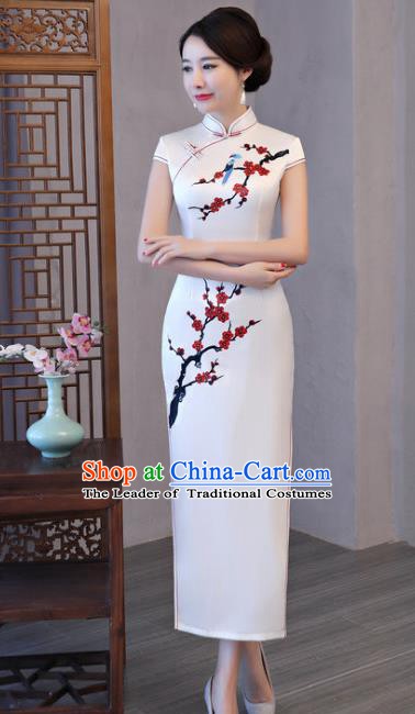 Chinese Traditional Printing Plum Blossom Elegant White Cheongsam National Costume Silk Qipao Dress for Women