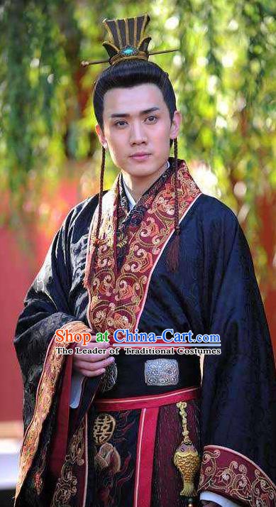 Chinese Ancient Tang Dynasty Royal Highness Shou Li Mao Embroidered Replica Costume for Men