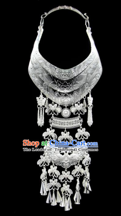 Chinese Traditional Miao Nationality Accessories Sliver Peacock Necklace, Hmong Ethnic Female Tassel Necklet for Women