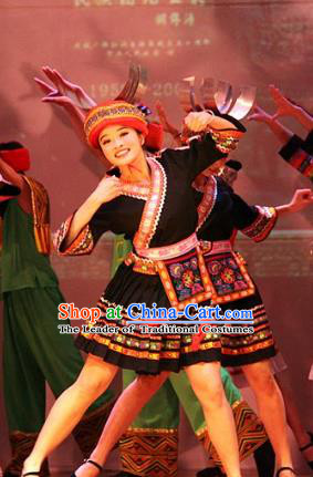 Traditional Chinese Tujia Nationality Dance Costume, China Folk Dance Classical Dance Clothing for Women