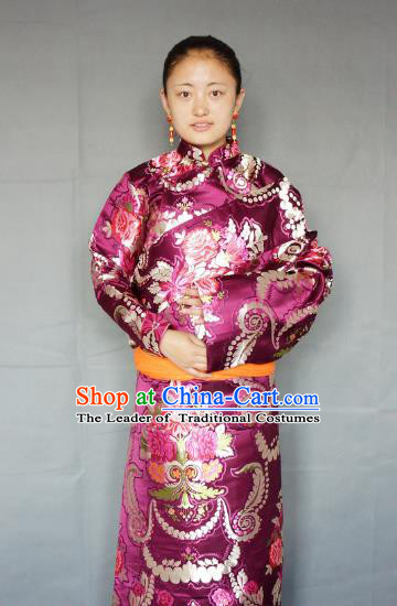 Chinese Zang Nationality Purple Tibetan Robe, China Traditional Tibetan Ethnic Heishui Dance Costume for Women