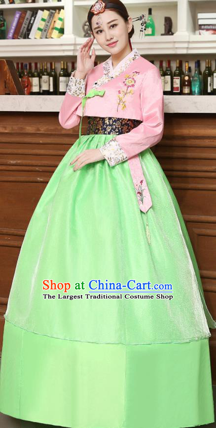 Korean Traditional Costumes Asian Korean Hanbok Palace Bride Embroidered Pink Blouse and Green Skirt for Women