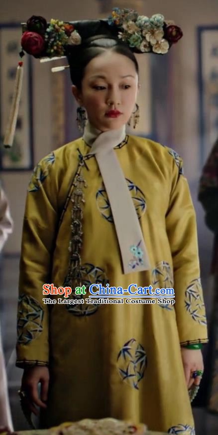 Drama Ruyi Royal Love in the Palace Chinese Ancient Qing Dynasty Empress Embroidered Costumes and Headpiece for Women