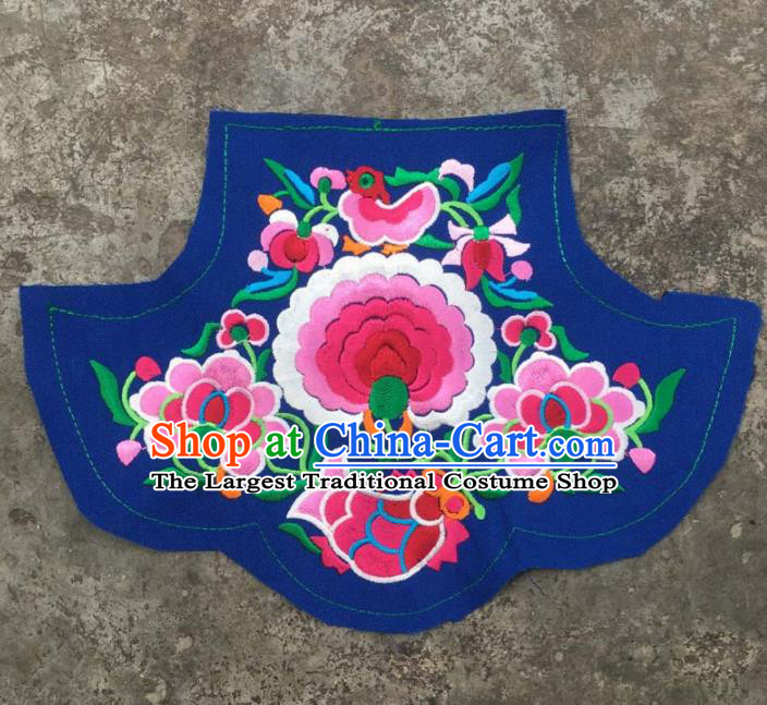 Chinese Traditional National Embroidered Peony Lotus Blue Dress Patch Embroidery Cloth Accessories