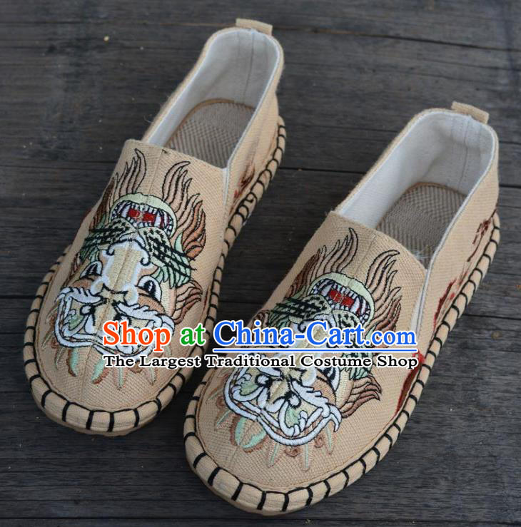 Traditional Chinese Martial Arts Embroidered Lion Shoes Handmade Beige Flax Shoes National Multi Layered Cloth Shoes for Men