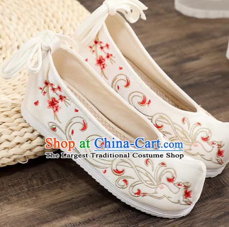 Traditional Chinese Embroidered Deer White Shoes Handmade Cloth Shoes National Cloth Shoes for Women