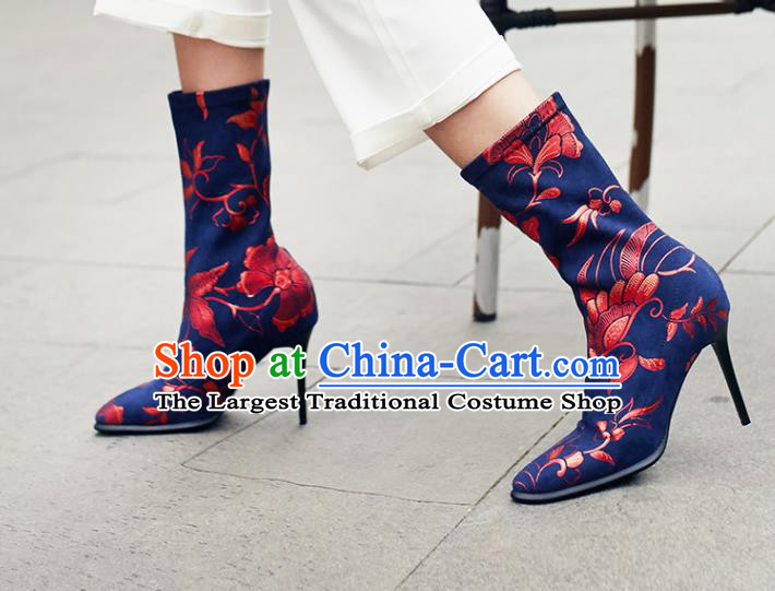 Traditional Chinese Handmade Printing Plum Navy Boots National High Heel Shoes for Women