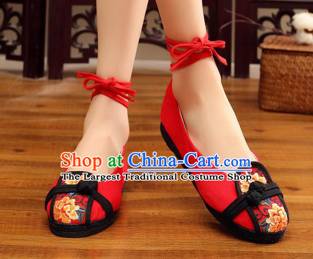 Traditional Chinese Handmade Embroidered Peony Red Shoes National Wedding Cloth Shoes for Women