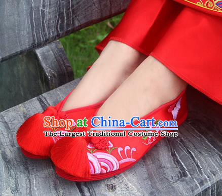 Traditional Chinese Embroidered Red Shoes Handmade Hanfu Wedding Shoes National Cloth Shoes for Women