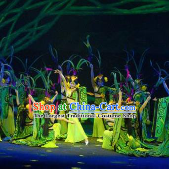 Chinese Chinese The Mystery Show of Huizhou Classical Dance Green Dress Stage Performance Costume and Headpiece for Women