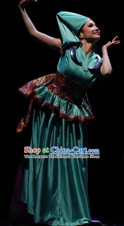 Chinese The Ship Legend of Huashan Zhuang Nationality Dance Green Dress Stage Performance Costume and Headpiece for Women