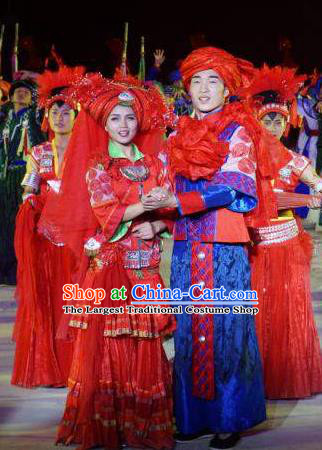 Chinese Dushan Ceremony Bouyei Nationality Wedding Bride and Bridegroom Stage Performance Dance Costumes for Women for Men