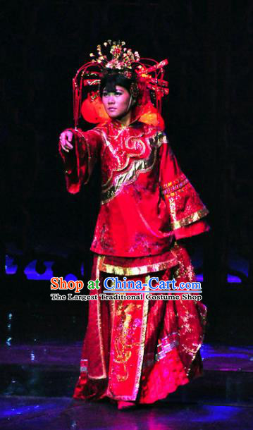 Chinese Picturesque Huizhou Wedding Bride Dance Red Dress Stage Performance Costume and Headpiece for Women