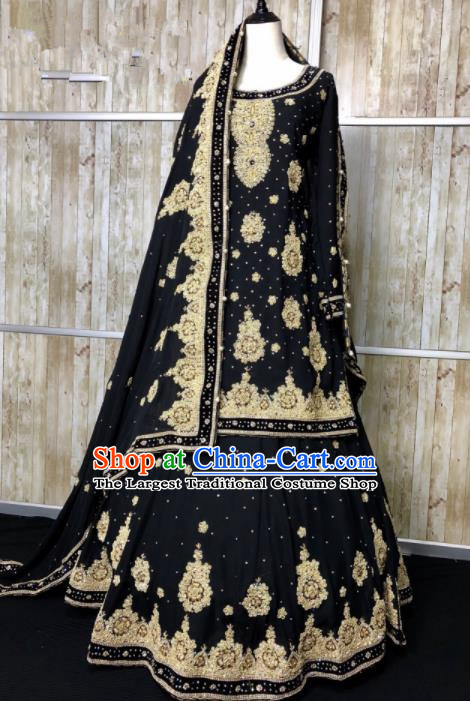 South Asia  Indian Bride Black Dress Traditional   India Hui Nationality Wedding Luxury Embroidered Costumes for Women