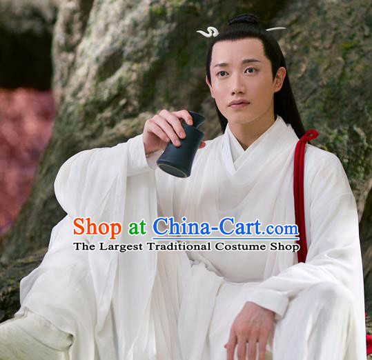 Chinese Drama Love and Destiny Ancient Swordsman High Immortal Yun Feng White Replica Costumes for Men