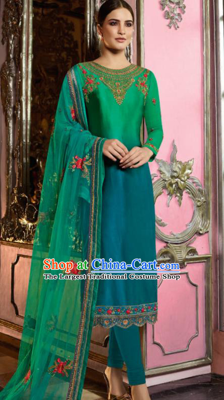 Asian Indian Punjabis Embroidered Green Satin Blouse and Pants India Traditional Lehenga Choli Costumes Complete Set for Women