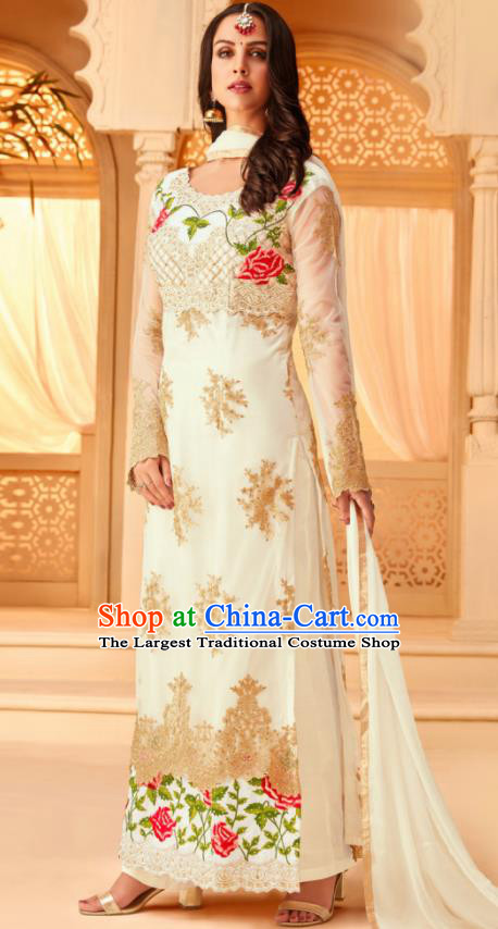 Traditional Indian Punjab White Georgette Blouse and Pants Asian India National Costumes for Women