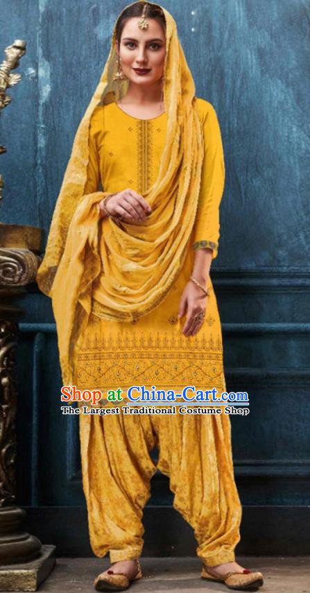 Traditional Indian Punjab Yellow Satin Blouse and Pants Asian India National Costumes for Women